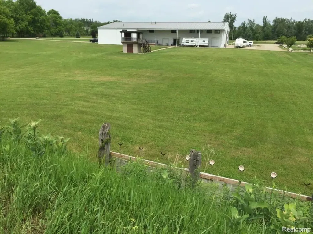 6350 Wolf Road Burnside Township MI 48416