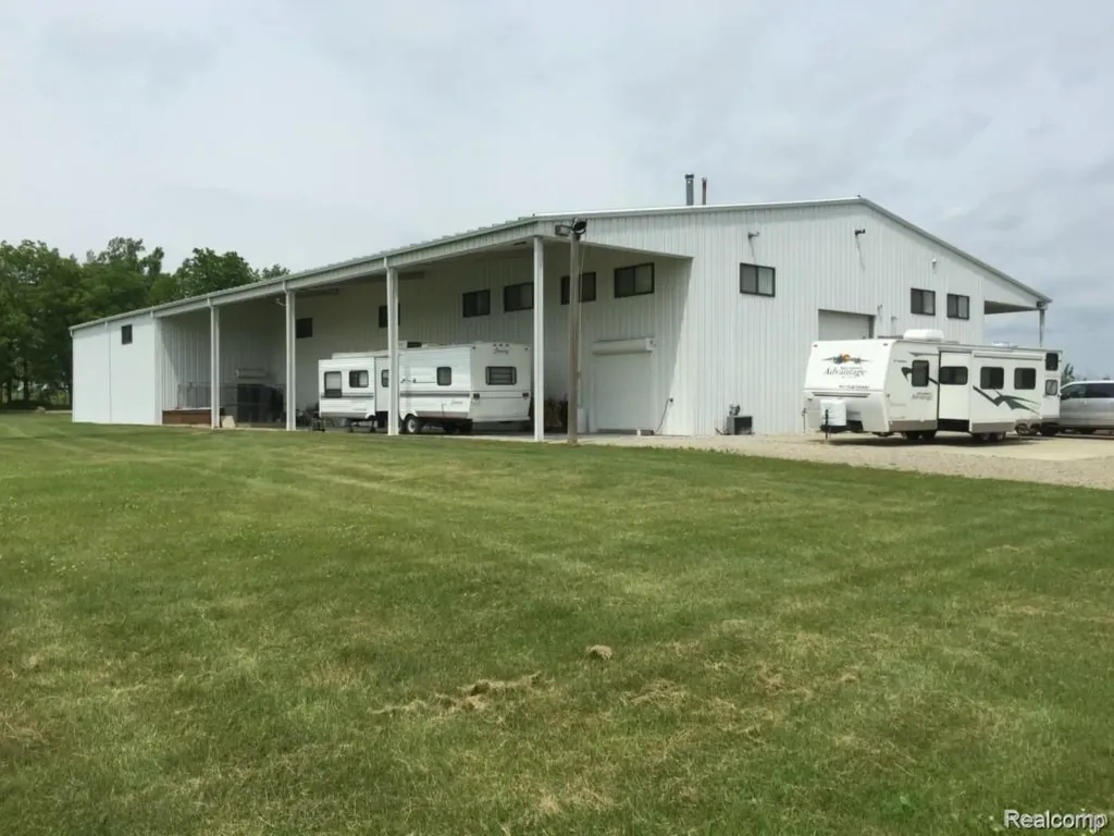 6350 Wolf Road Burnside Township MI 48416