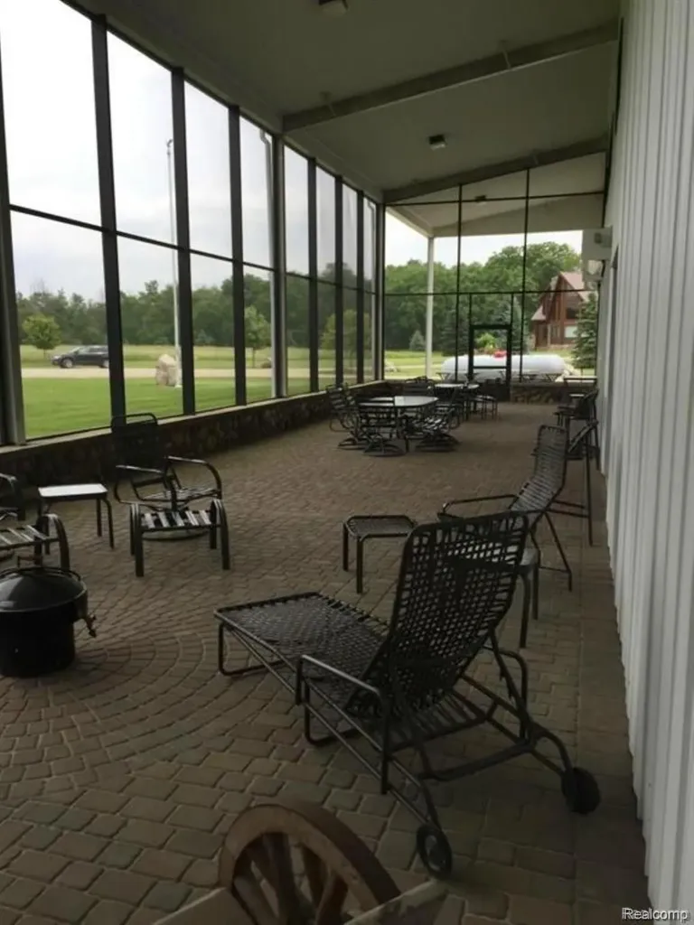 6350 Wolf Road Burnside Township MI 48416