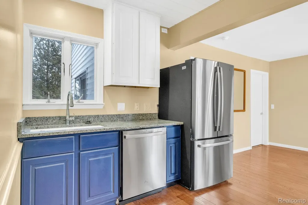 7271 Simons Street Lexington Village MI 48450