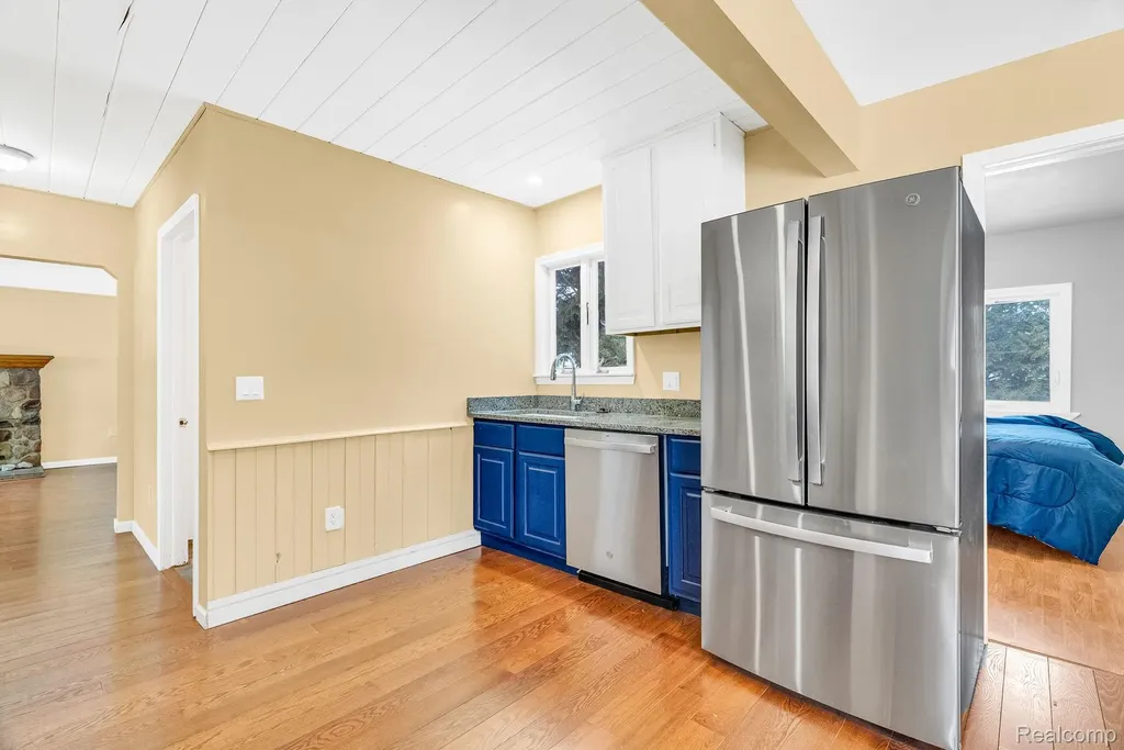 7271 Simons Street Lexington Village MI 48450