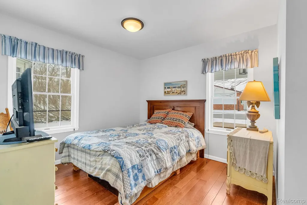 7271 Simons Street Lexington Village MI 48450