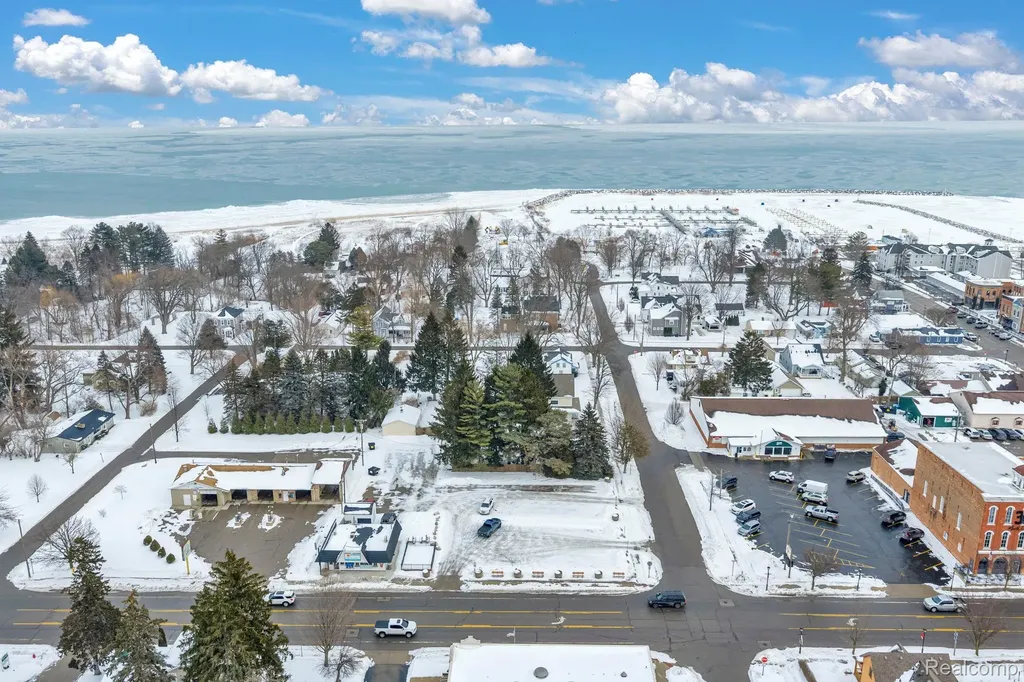 7271 Simons Street Lexington Village MI 48450