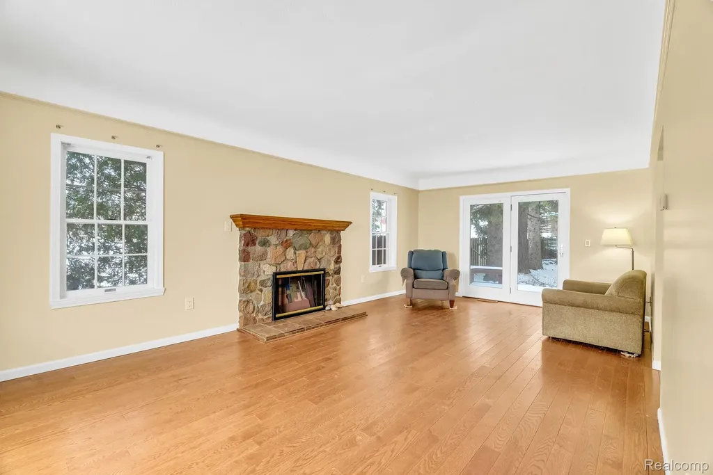 7271 Simons Street Lexington Village MI 48450