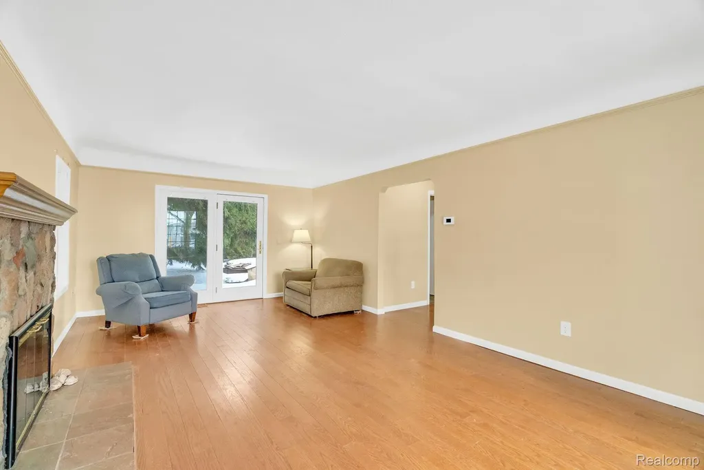 7271 Simons Street Lexington Village MI 48450