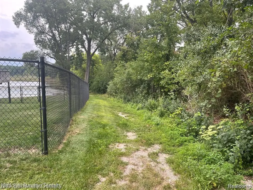 0000 Highland Park Drive Highland Charter Township MI 48356