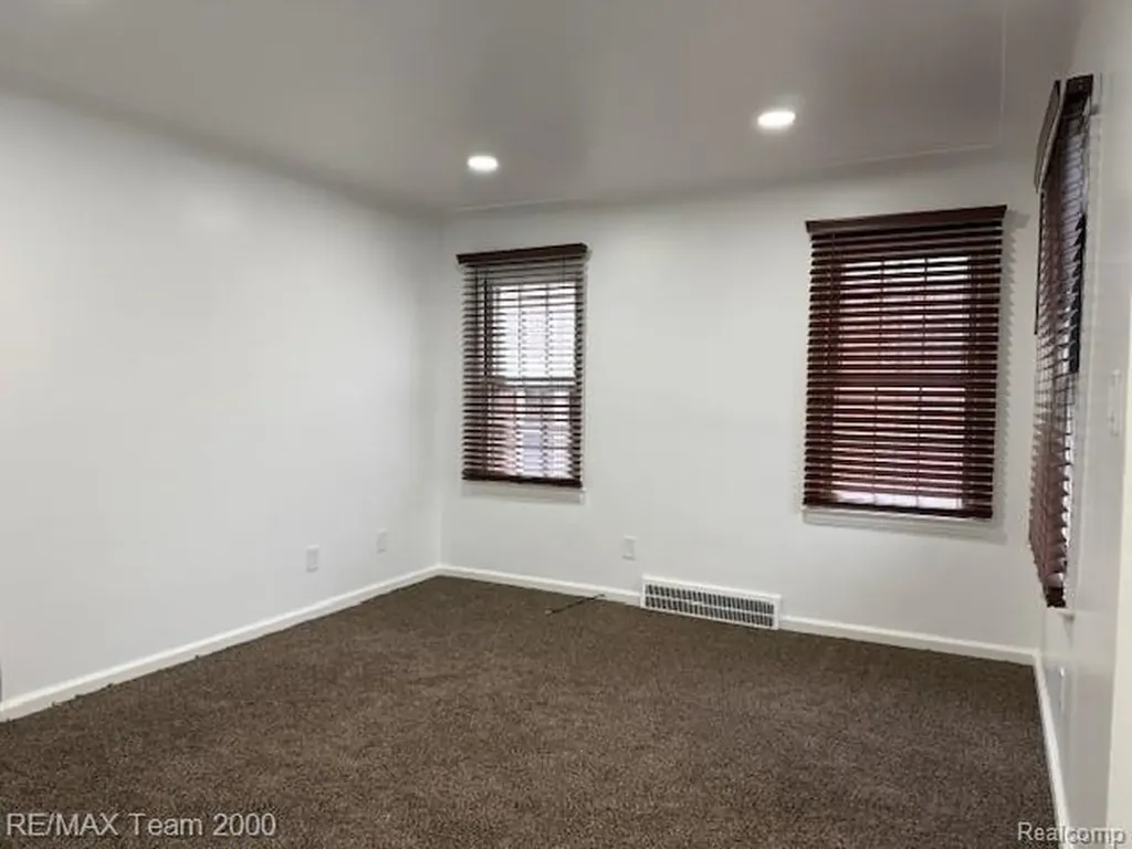 3346 Roosevelt Street Dearborn City MI 48124