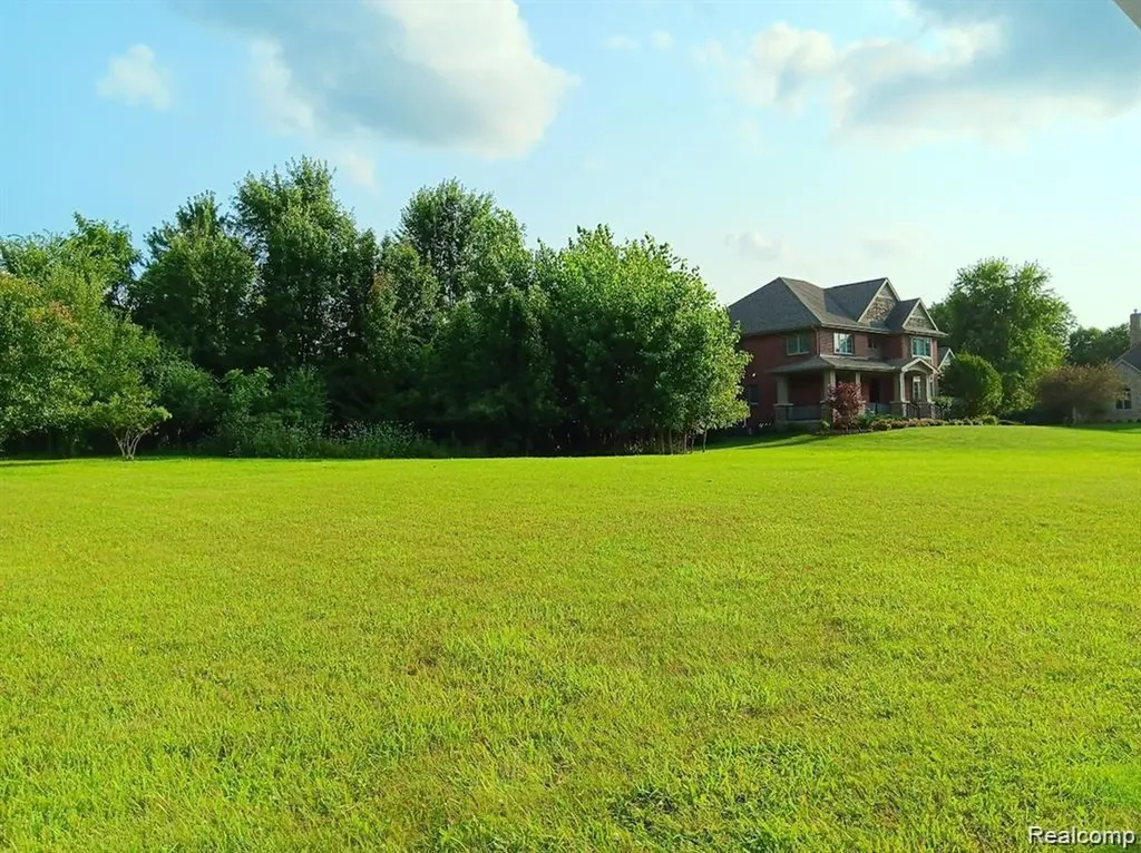 Lot 21 Burlwood Circle Grand Blanc Charter Township MI 48439