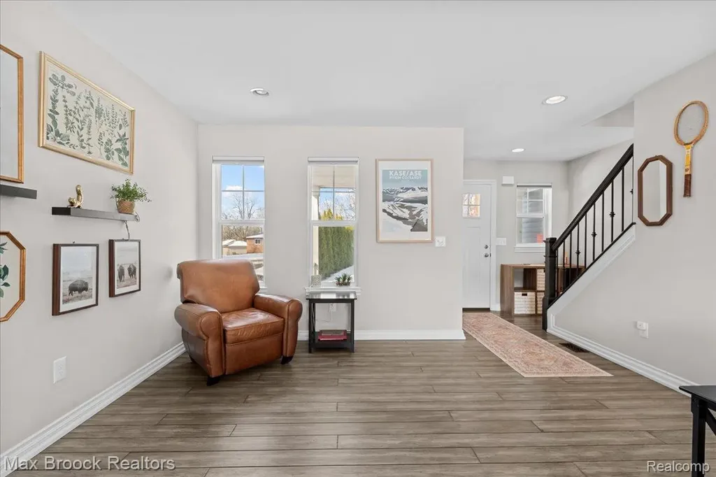 4511 Sedum Glen Waterford Charter Township MI 48328