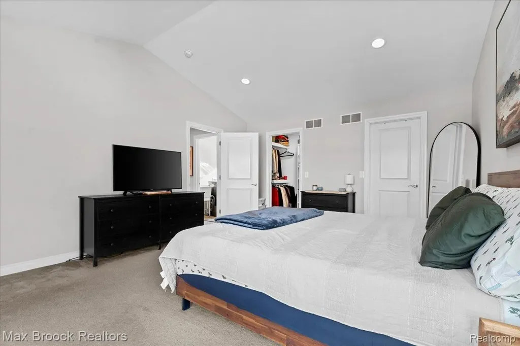 4511 Sedum Glen Waterford Charter Township MI 48328