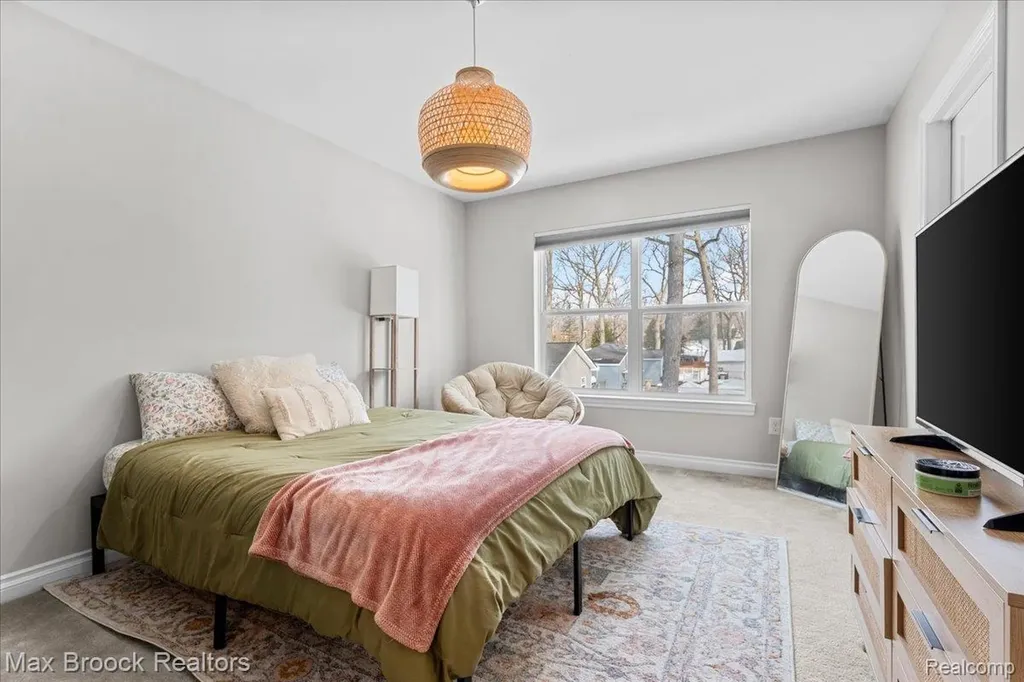4511 Sedum Glen Waterford Charter Township MI 48328