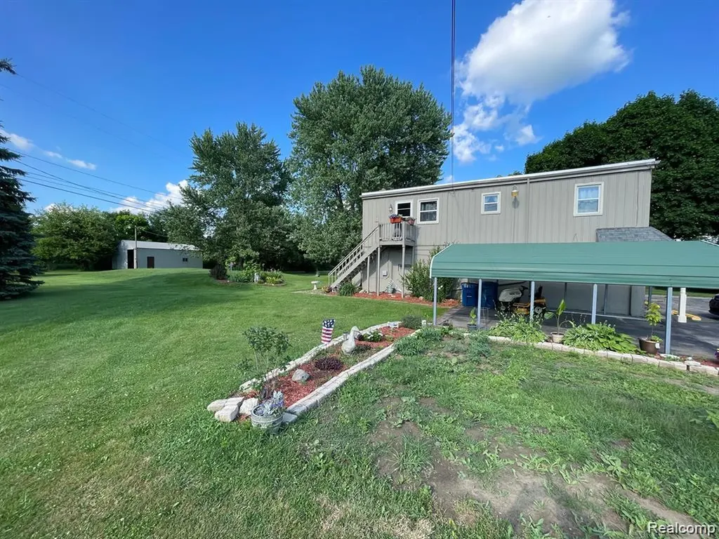 11424 W Corunna Road Clayton Charter Township MI 48449
