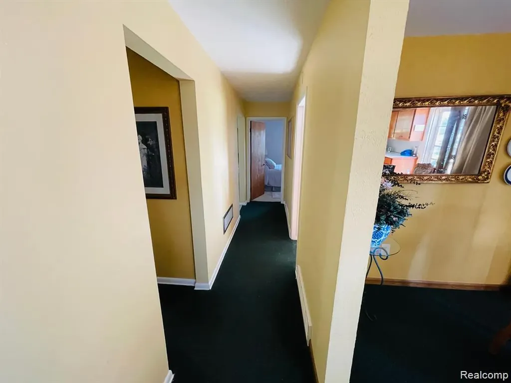 11424 W Corunna Road Clayton Charter Township MI 48449