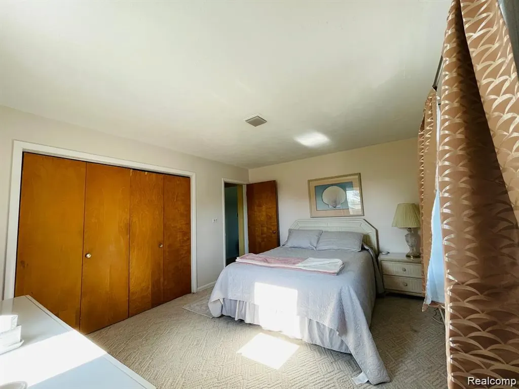 11424 W Corunna Road Clayton Charter Township MI 48449