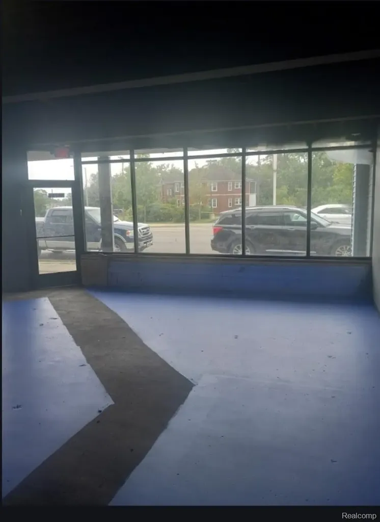 12210 N Grand River Avenue Detroit City MI 48204