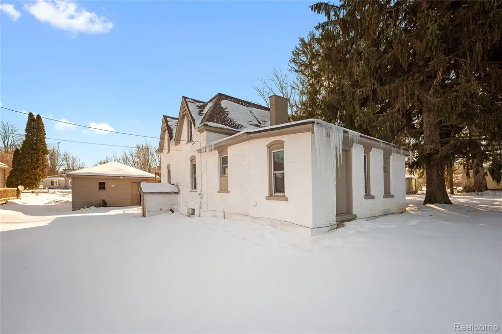 63 N Main Street Carsonville Village MI 48419
