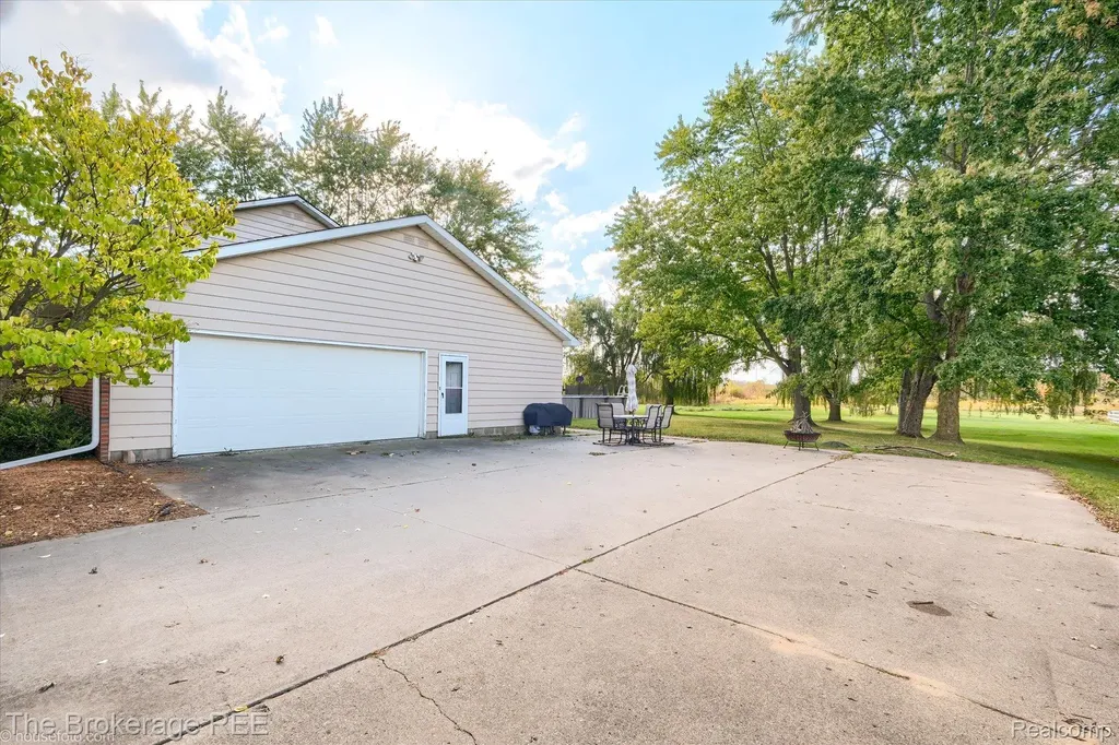 8171 N Linden Road Mt. Morris Township MI 48458