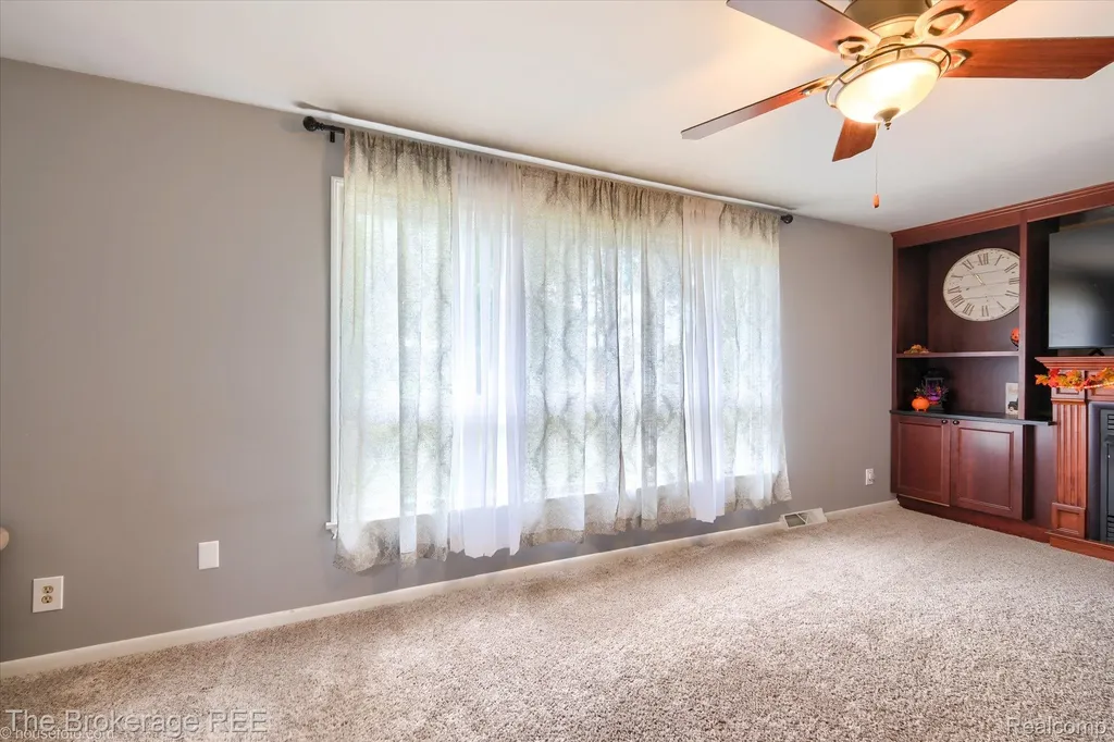 8171 N Linden Road Mt. Morris Township MI 48458