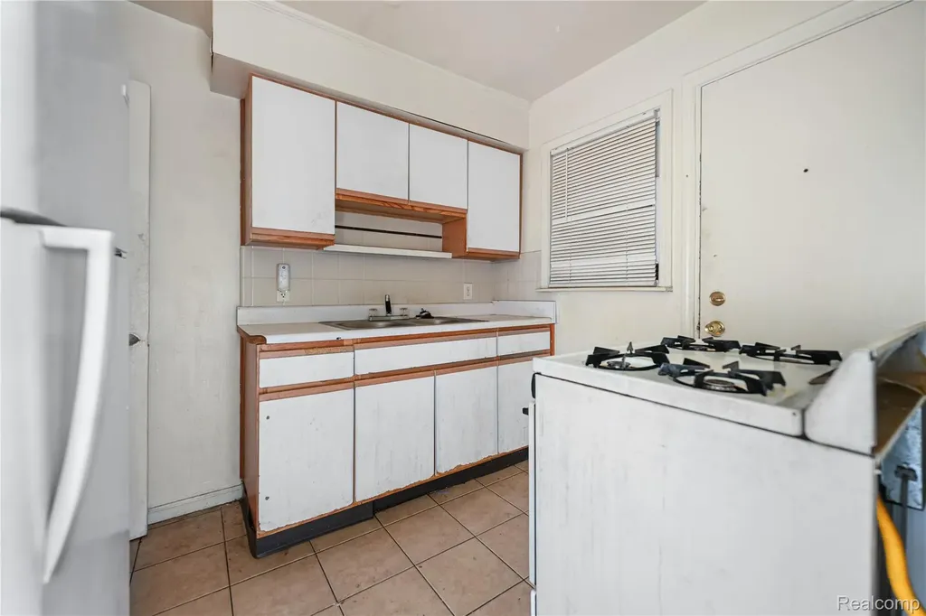 3535 Ewald Circle Detroit City MI 48204