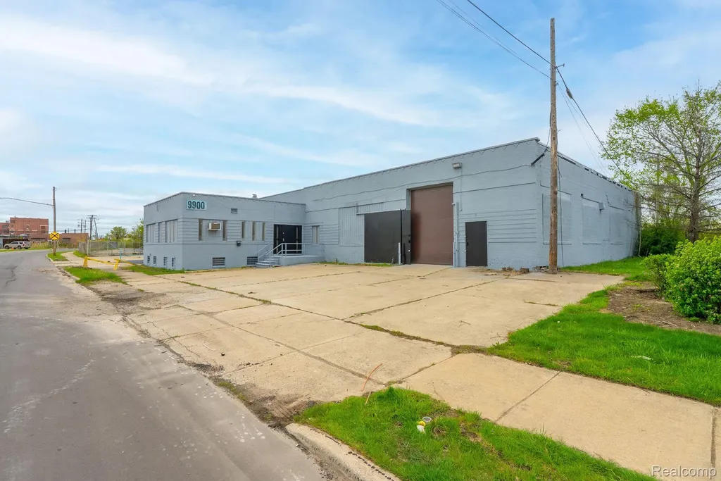 9900 Northlawn Street Detroit City MI 48204