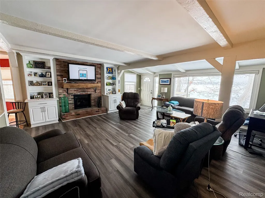 4028 Loon Lake Court Fenton Charter Township MI 48451