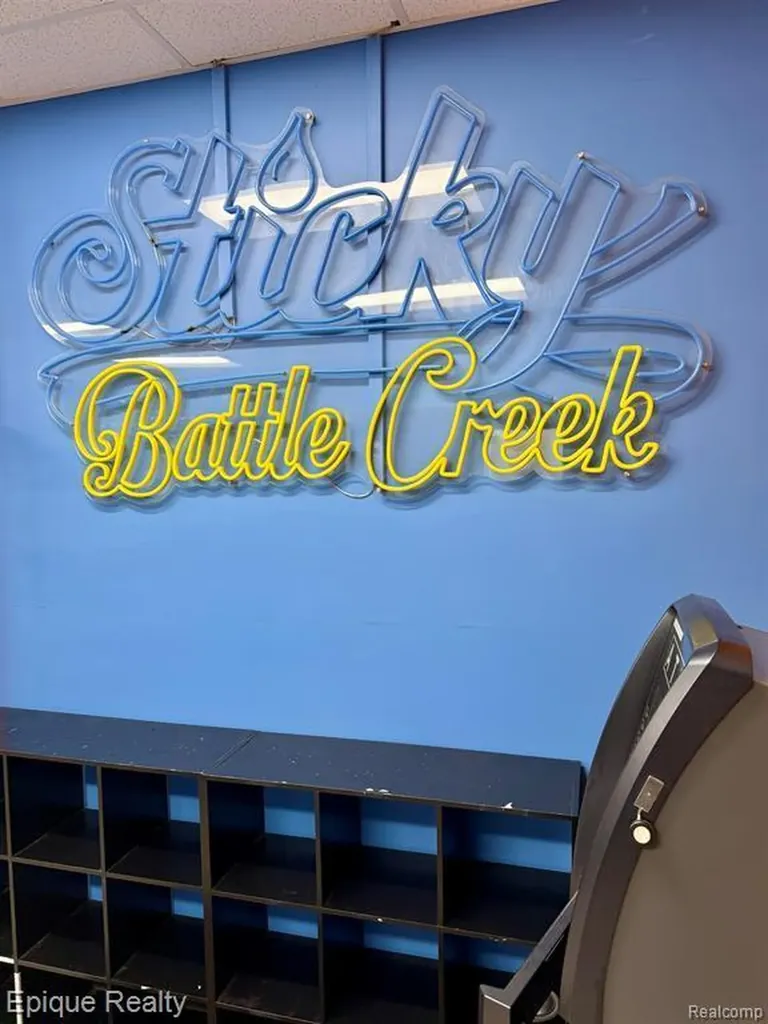 625 North Avenue Battle Creek City MI 49017