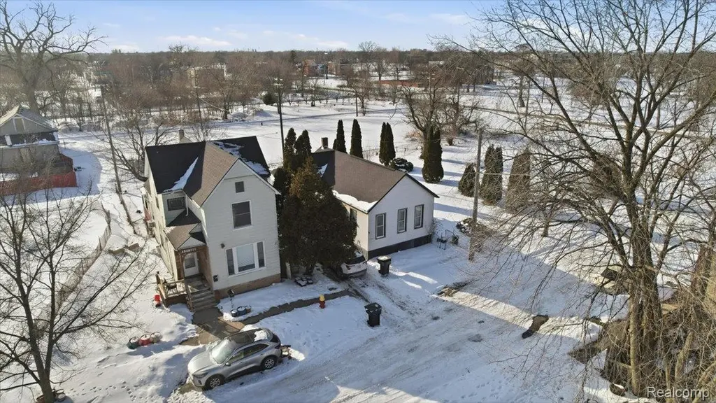 2745 Vermont Street Detroit City MI 48216