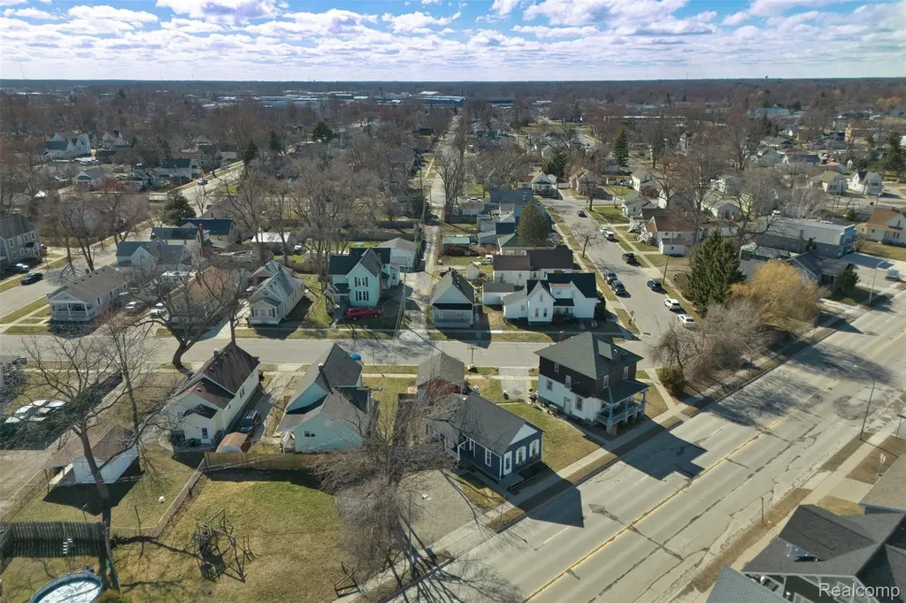 1134 Water Street Port Huron City MI 48060