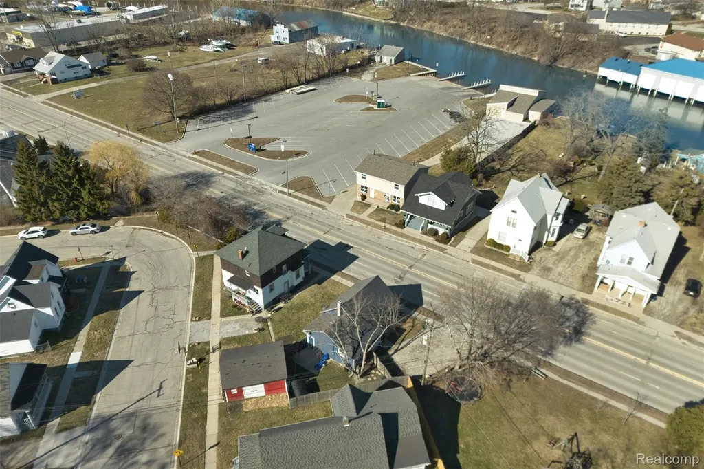 1134 Water Street Port Huron City MI 48060