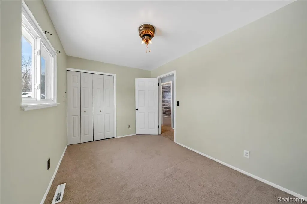 5151 Brobeck Street Flint Charter Township MI 48532