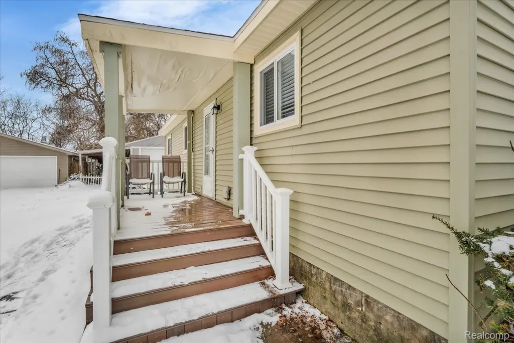 5151 Brobeck Street Flint Charter Township MI 48532