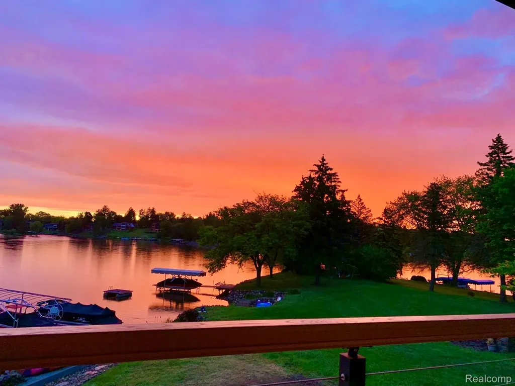 7020 Driftwood Drive Deerfield Township MI 48430