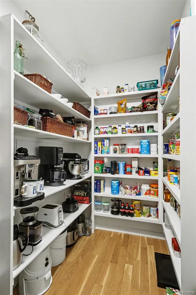 7020 Driftwood Drive Deerfield Township MI 48430