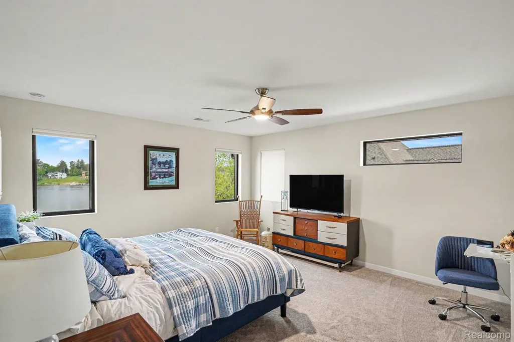 7020 Driftwood Drive Deerfield Township MI 48430