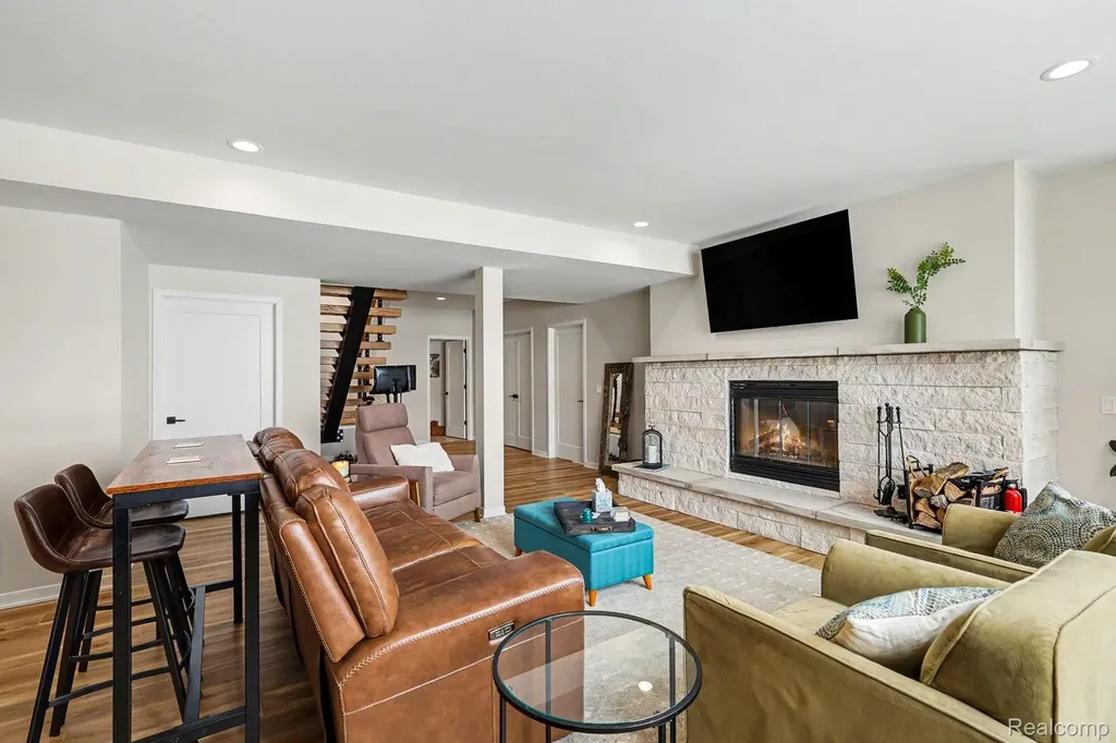7020 Driftwood Drive Deerfield Township MI 48430