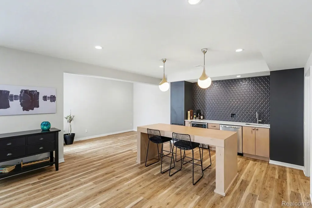 7020 Driftwood Drive Deerfield Township MI 48430