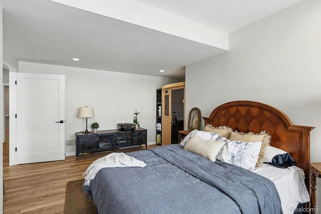 7020 Driftwood Drive Deerfield Township MI 48430