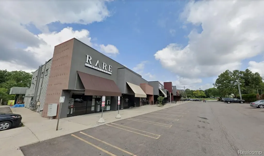 29555 Northwestern Highway Southfield City MI 48034