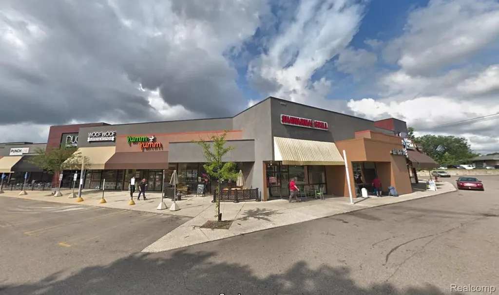 29555 Northwestern Highway Southfield City MI 48034