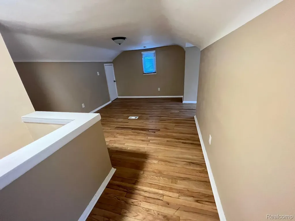 8279 Greenlawn Street Detroit City MI 48204
