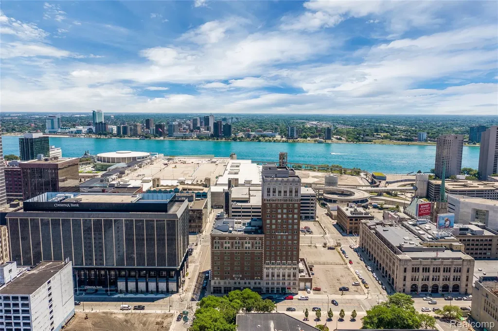 525 W Lafayette Boulevard Detroit City MI 48226