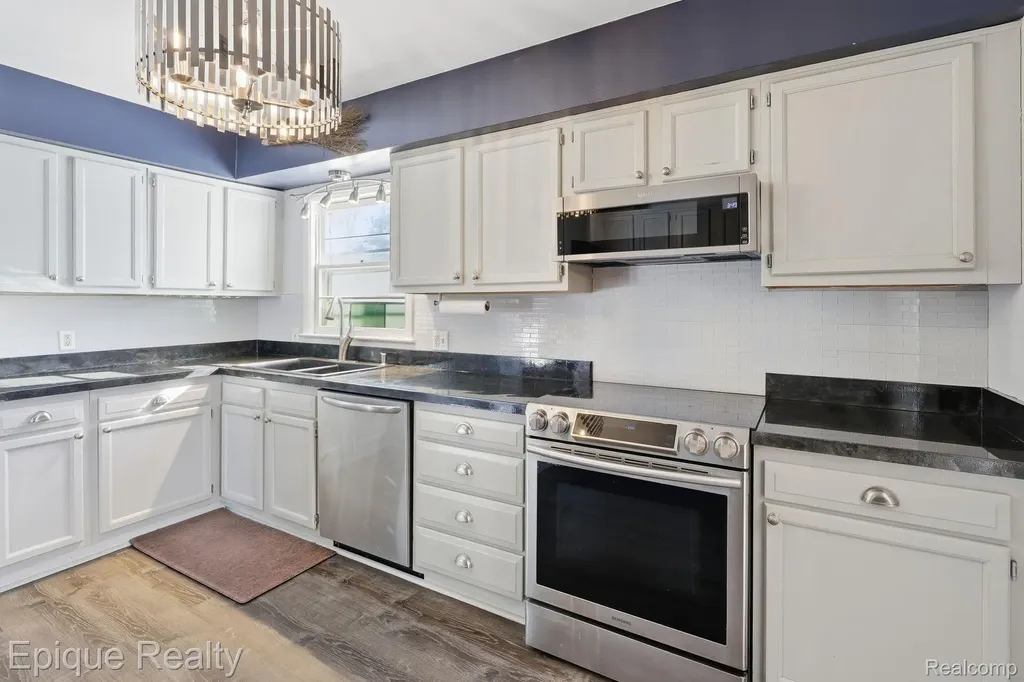 4448 Greenwood Drive Meridian Charter Township MI 48864
