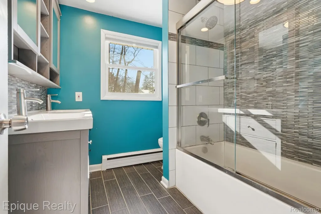4448 Greenwood Drive Meridian Charter Township MI 48864