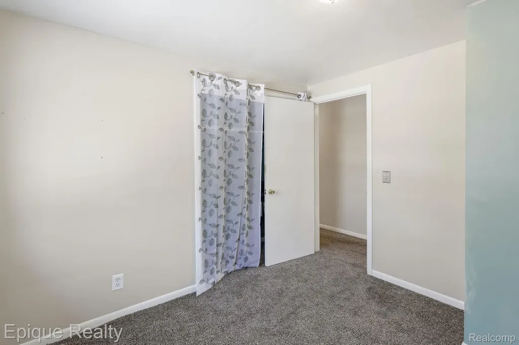 4448 Greenwood Drive Meridian Charter Township MI 48864