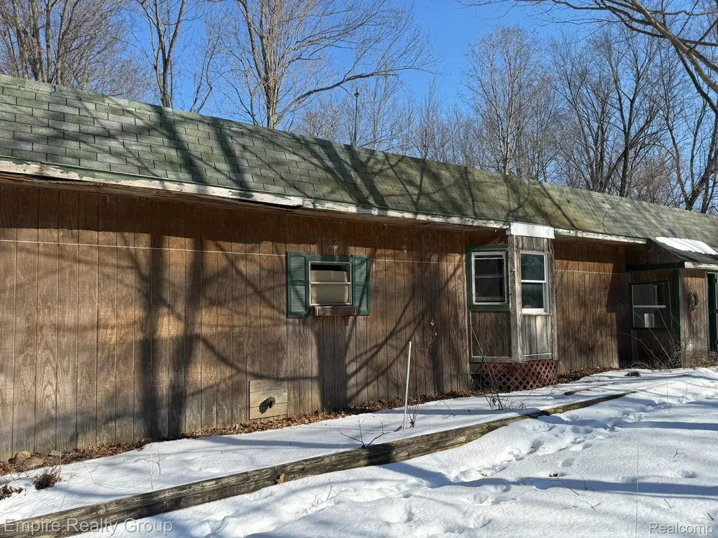 660 Fitchburg Road Bunker Hill Township MI 49285