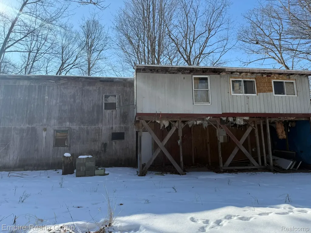 660 Fitchburg Road Bunker Hill Township MI 49285