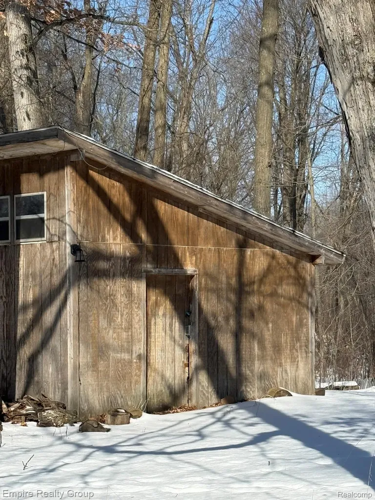 660 Fitchburg Road Bunker Hill Township MI 49285
