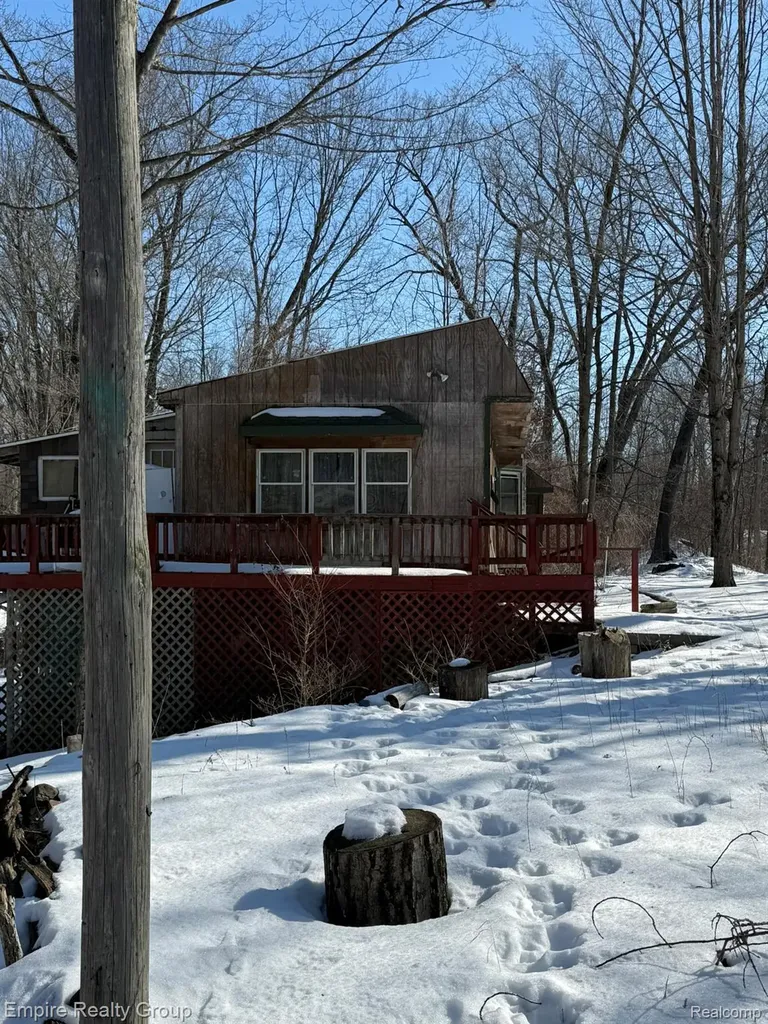660 Fitchburg Road Bunker Hill Township MI 49285