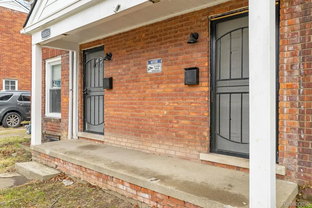 10802 And 10808 Nottingham Road Detroit City MI 48224