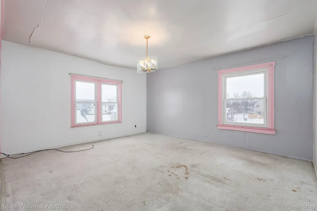 11727 Dyar Street Hamtramck City MI 48212